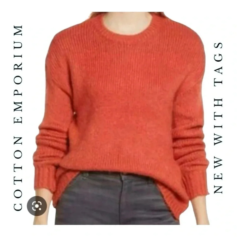 1624. COTTON EMPORIUM KNITTED SWEATER BRICK ORANGE IN‎ COLOR SIZE SMALL